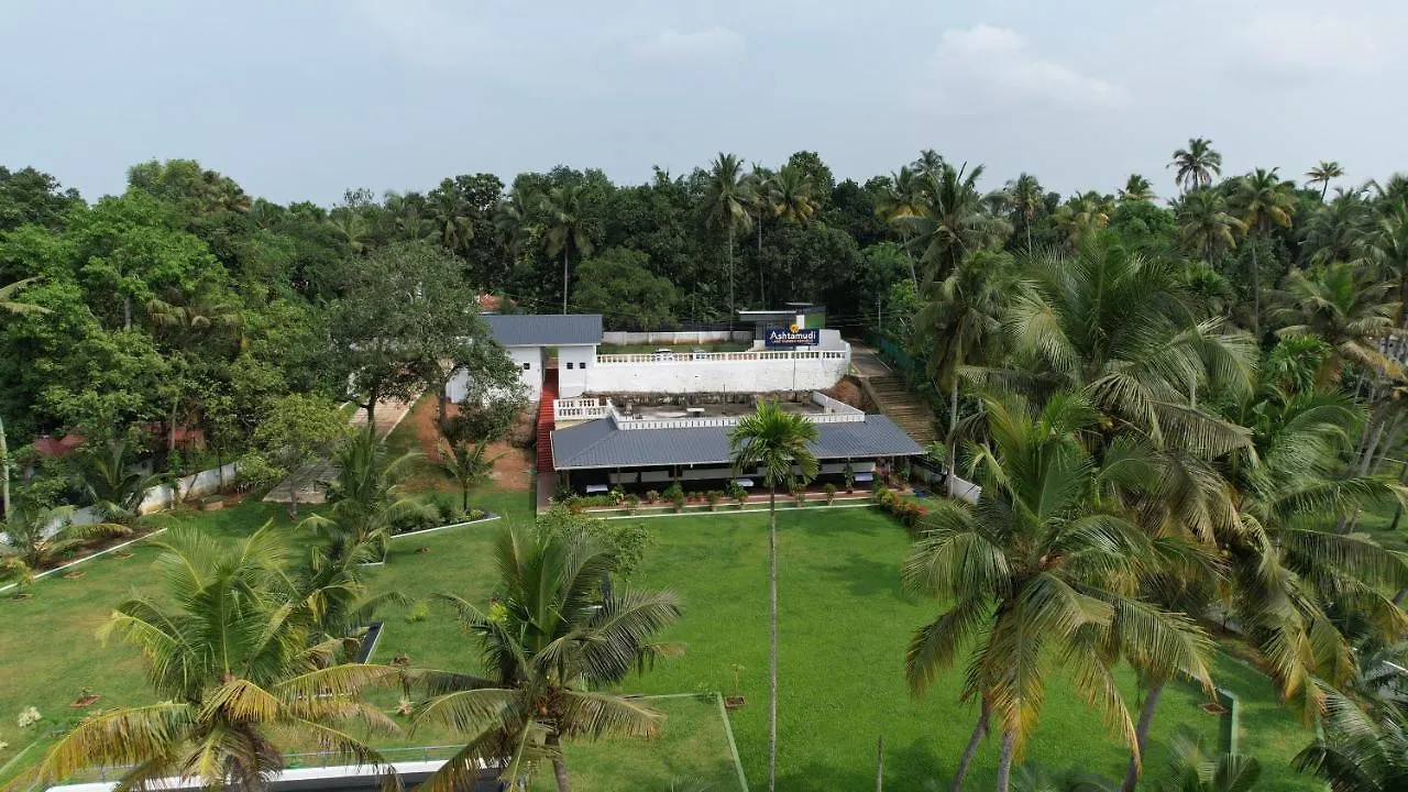 Ashtamudi Lake Garden Resorts Kollam